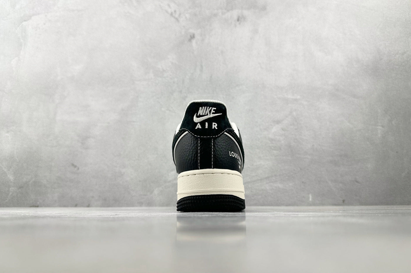 Nike Air Force 1 Louis Vuitton - Black