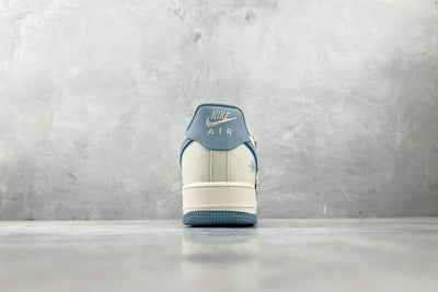 Nike Air Force 1 Louis Vuitton - Light Blue/White