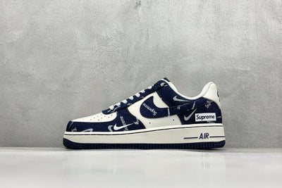 Nike Air Force 1 Supreme - Navy Blue/White