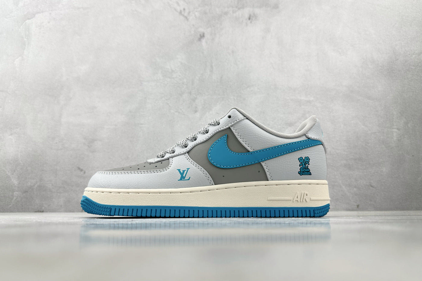 Nike Air Force 1 Louis Vuitton - Light Blue/Grey