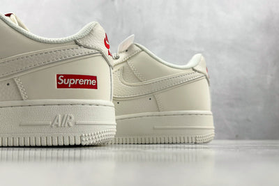 Nike Air Force 1 Supreme