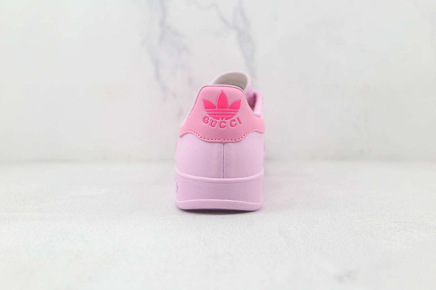 Gucci Gazelle Sneaker – Pink/Pink