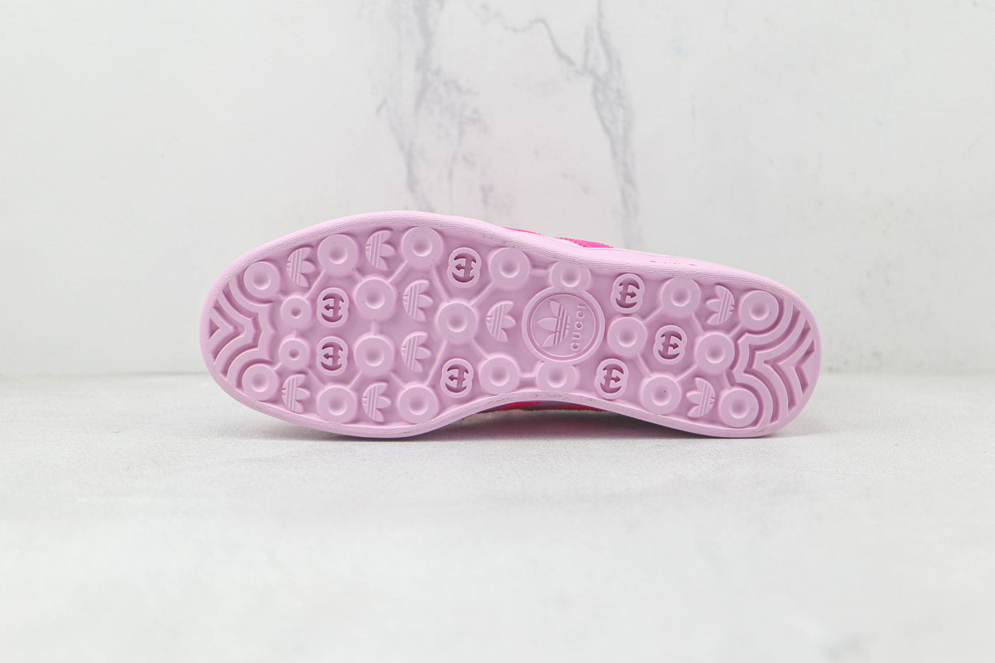 Gucci Gazelle Sneaker – Pink/Pink
