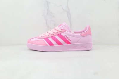 Gucci Gazelle Sneaker – Pink/Pink