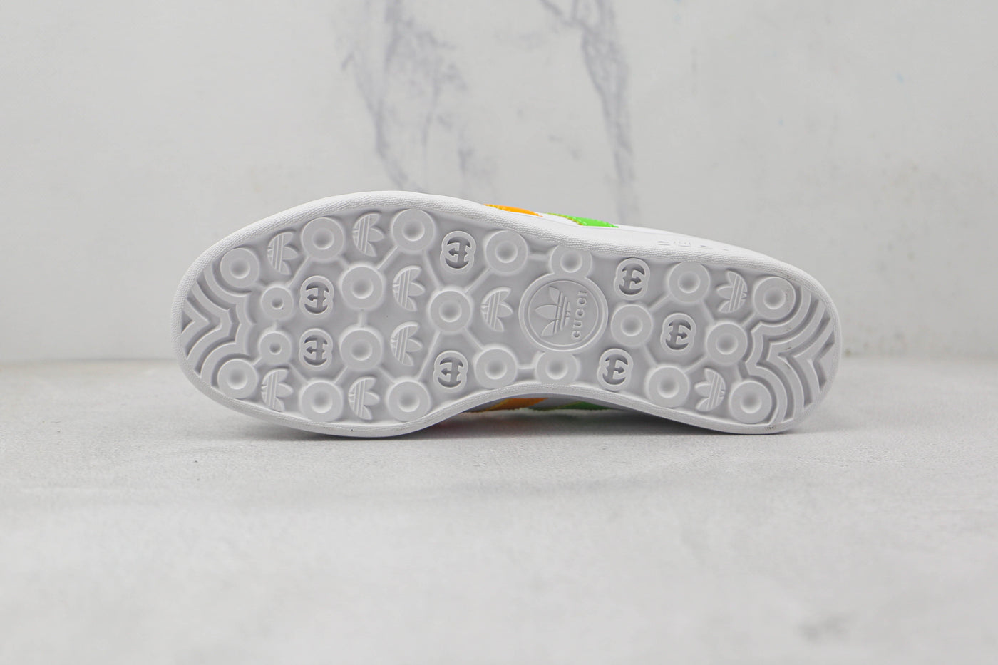 Gucci Gazelle Sneaker – White/Multicolor