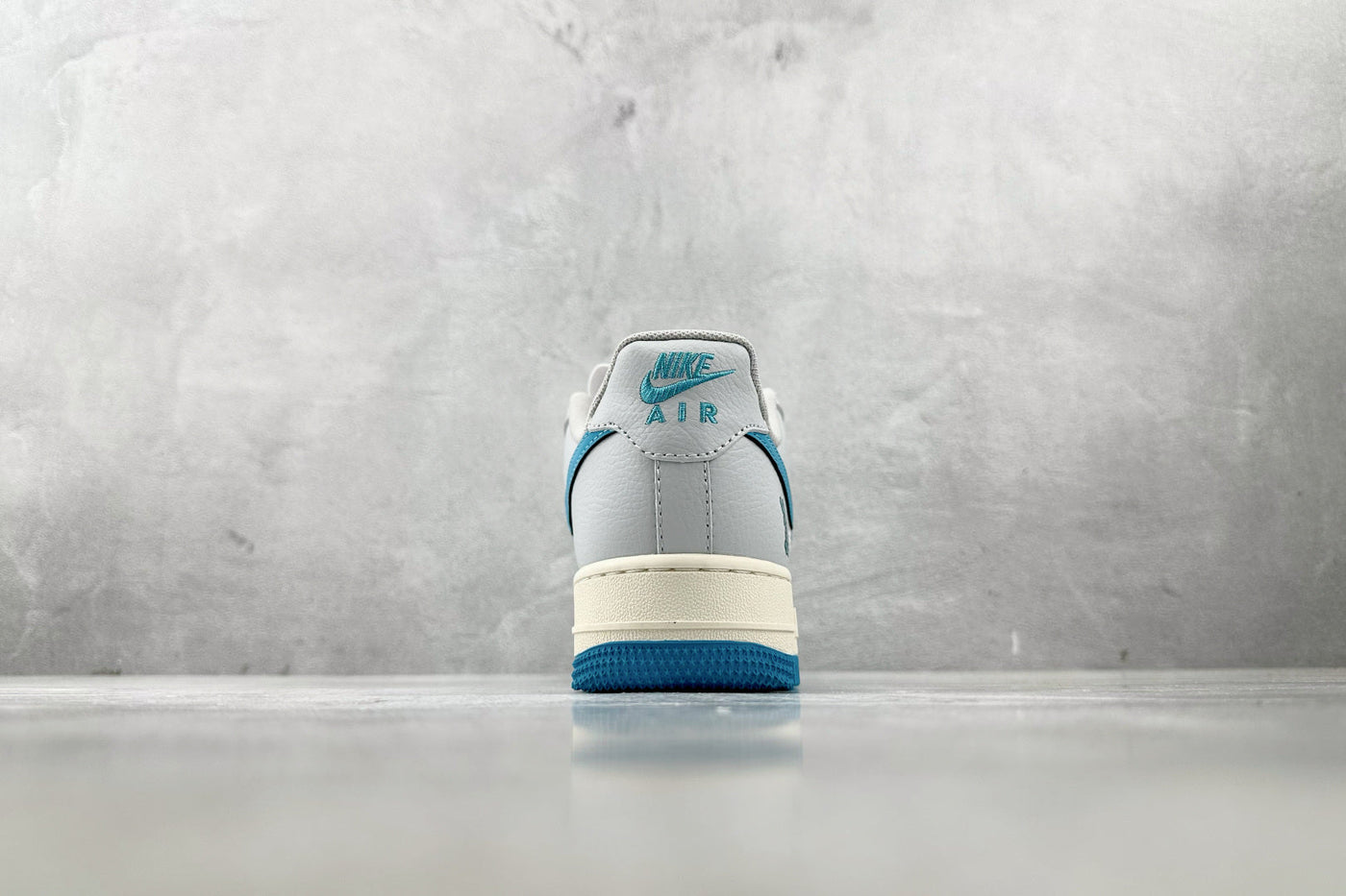 Nike Air Force 1 Louis Vuitton - Light Blue/Grey