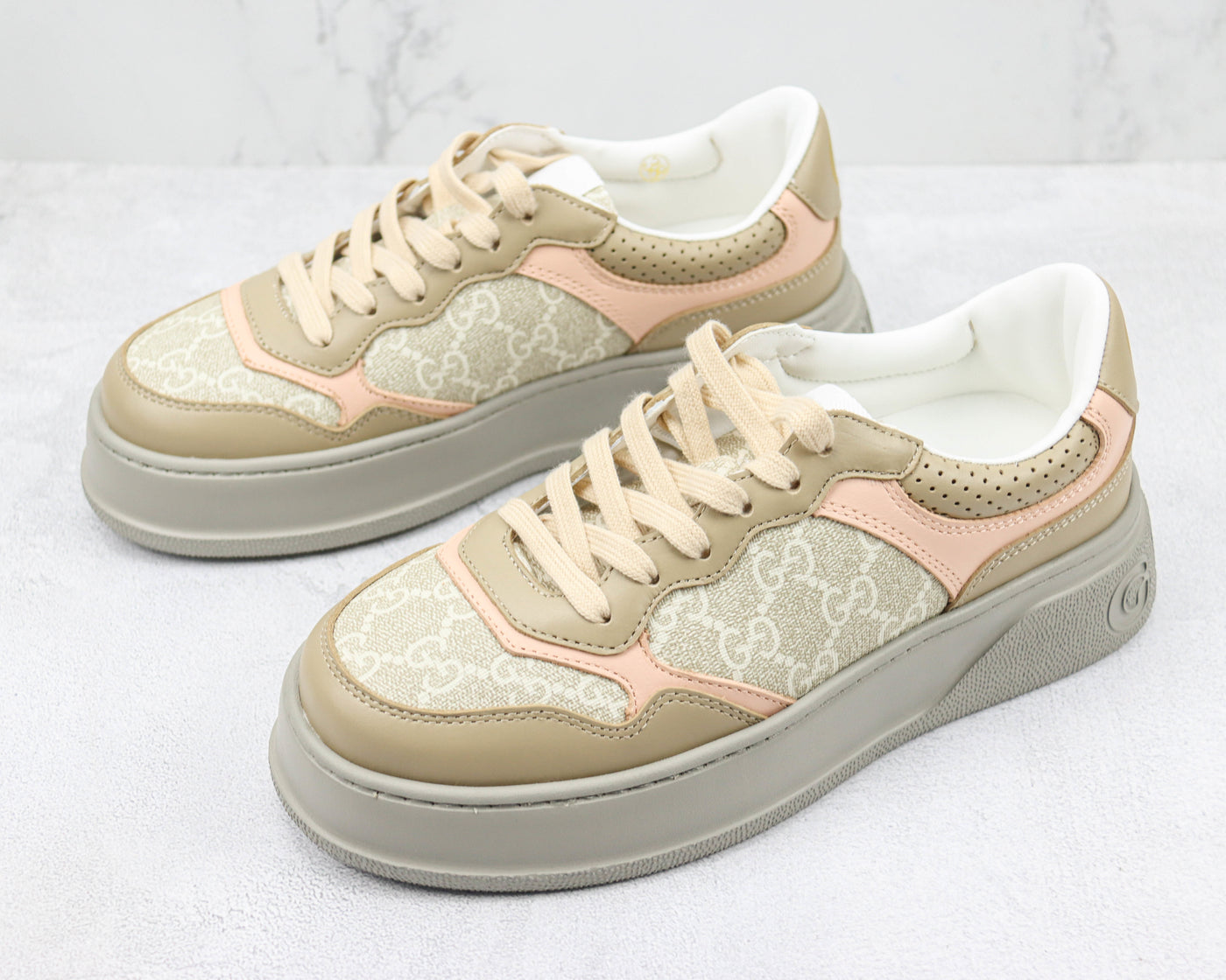 Gucci GG Sneaker Oatmeal - Light Pink