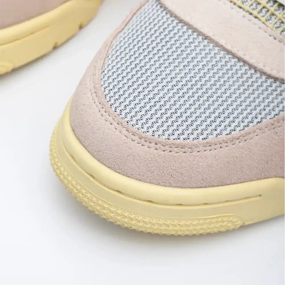 Jordan 4 Retro Union Guava Ice