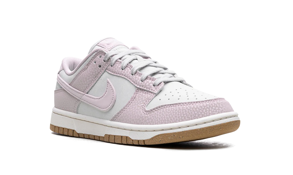 Nike Dunk Low Light Violet