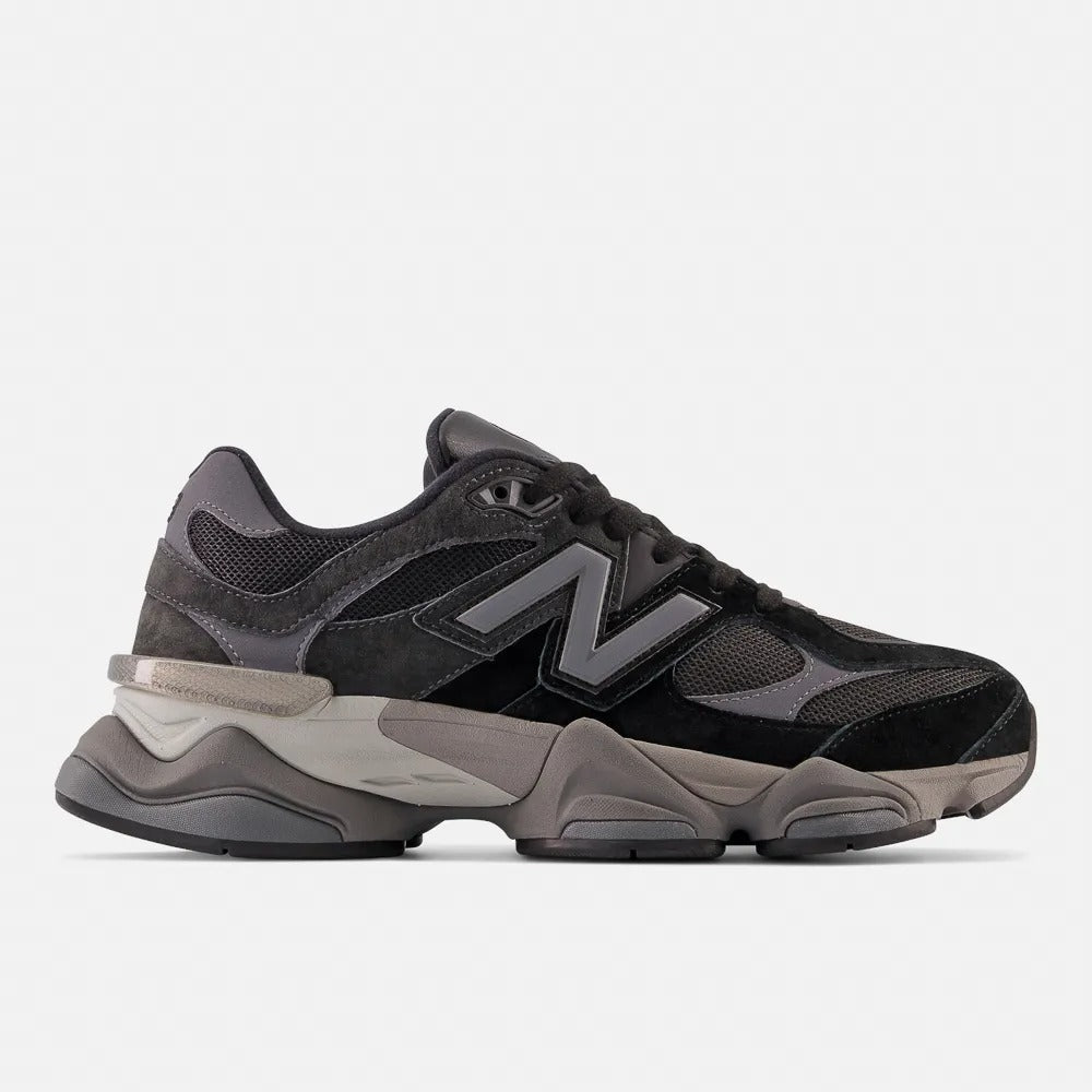 New Balance 9060 – Black/Taupe