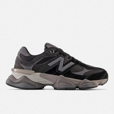 New Balance 9060 – Black/Taupe