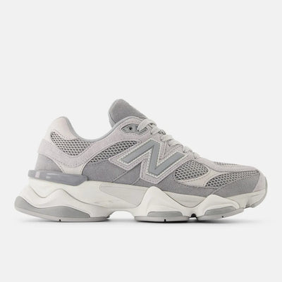 New Balance 9060 - Gray/Light Gray