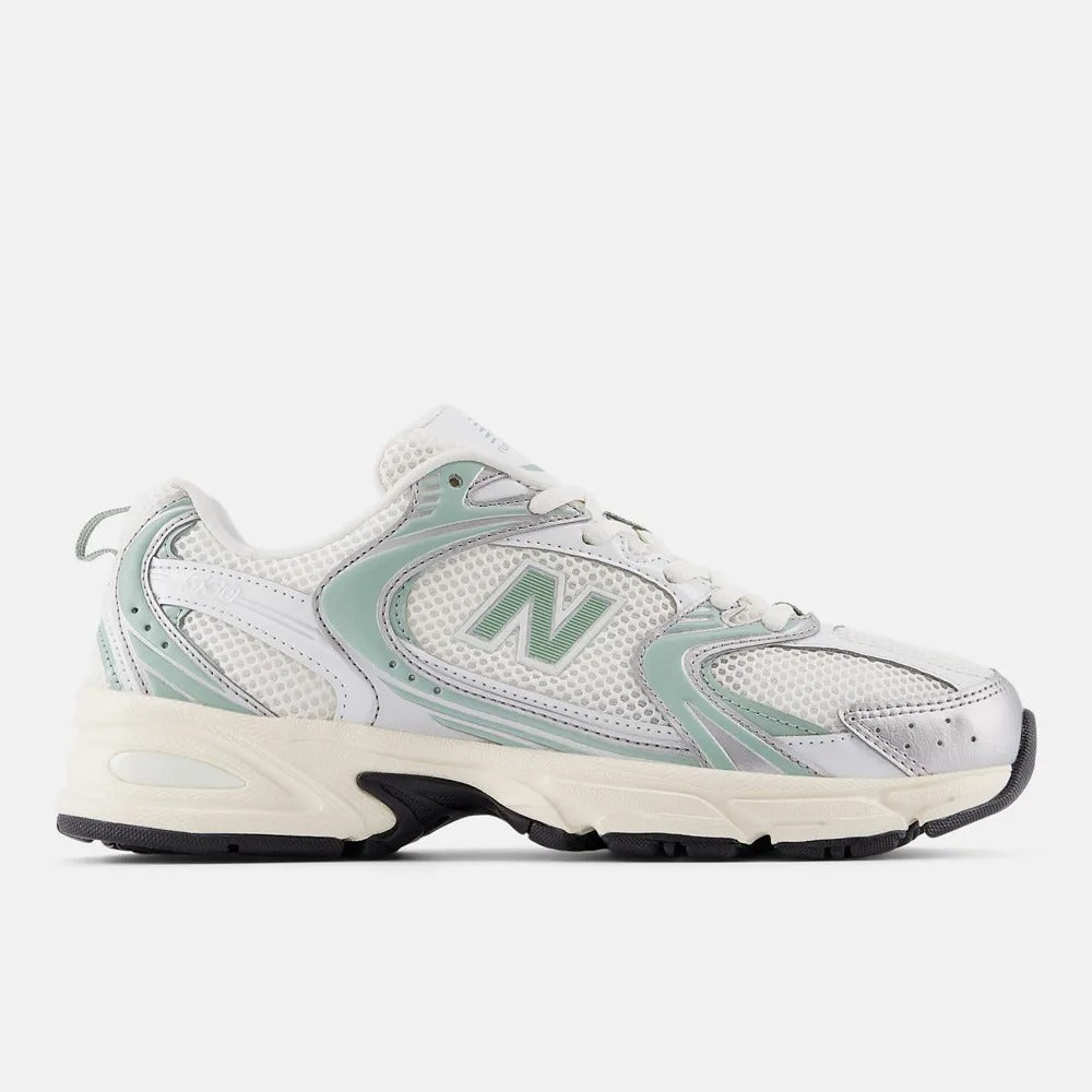 New Balance 530 – Off White/Light Green