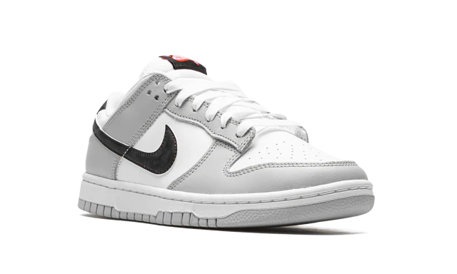 Nike Dunk Low SE Jackpot