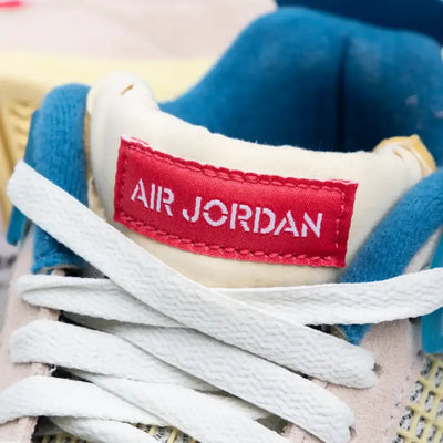 Jordan 4 Retro Union Guava Ice