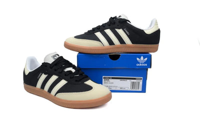 Adidas Samba OG - Black/White Gum