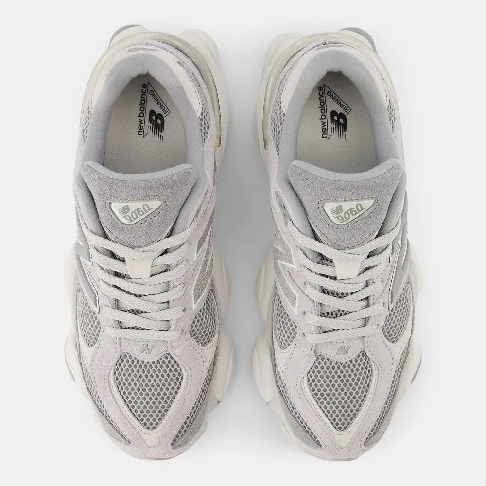 New Balance 9060 - Gray/Light Gray