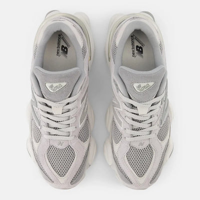 New Balance 9060 - Gray/Light Gray