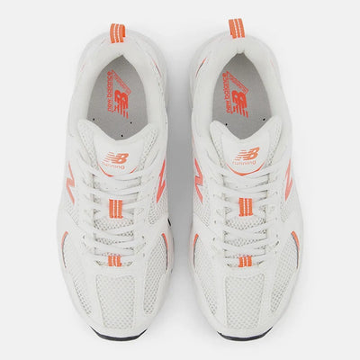 New Balance 530 – Light Beige/Coral