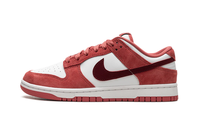 Nike Dunk Low Valentine's Day