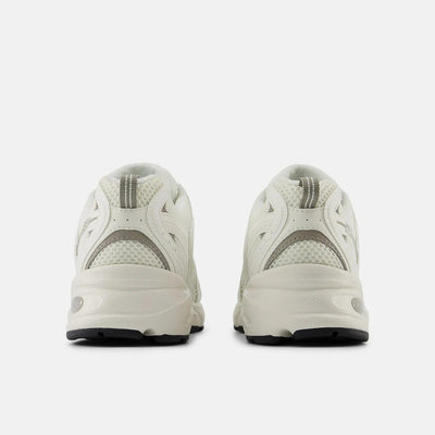 New Balance 530 – Off White/Light Brown