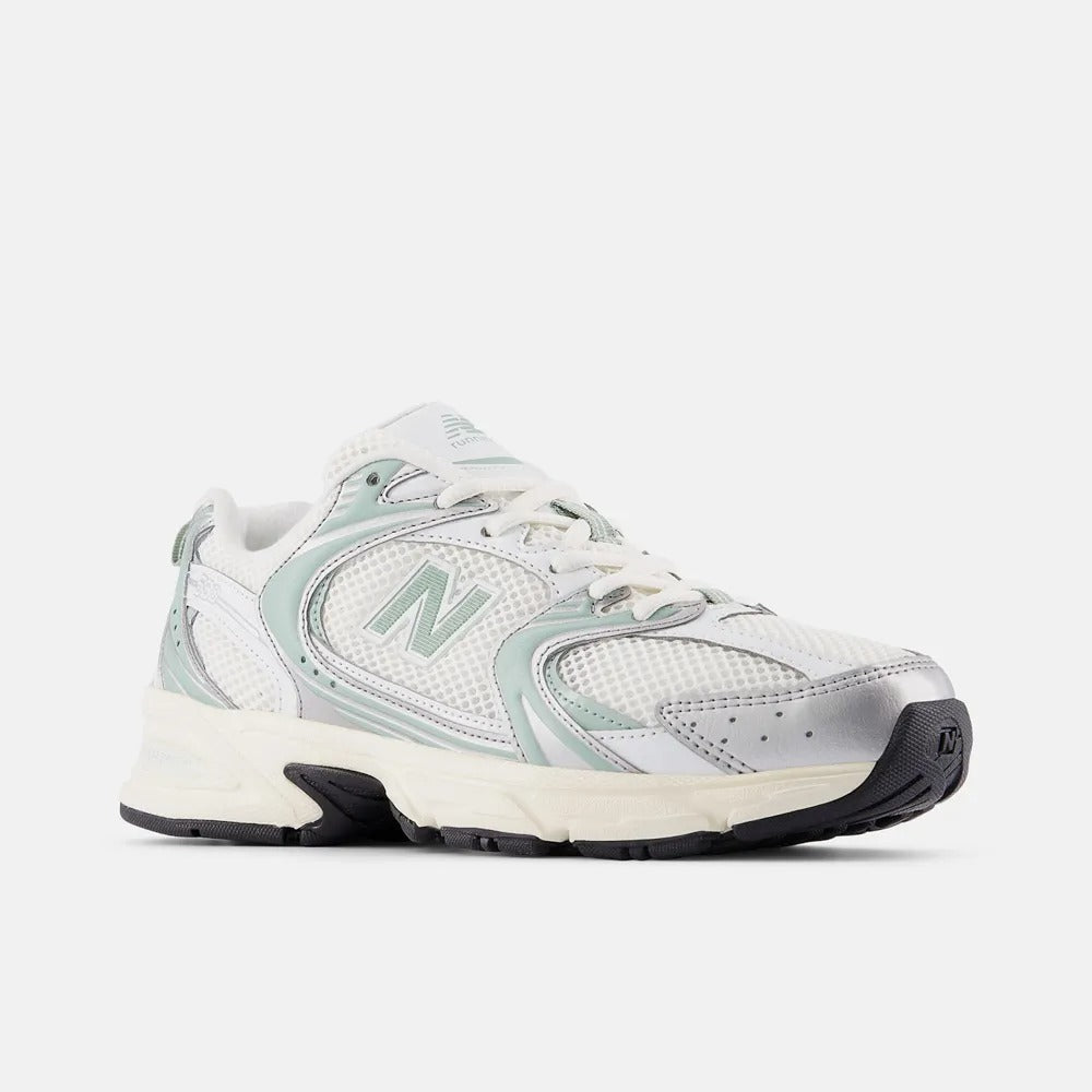 New Balance 530 – Off White/Light Green