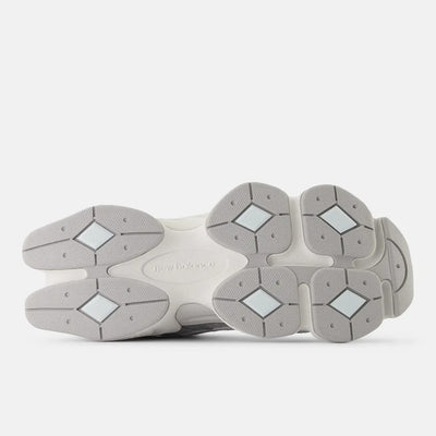 New Balance 9060 - Gray/Light Gray