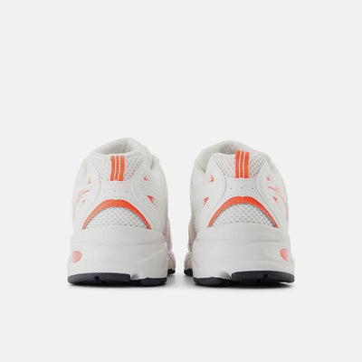 New Balance 530 – Light Beige/Coral
