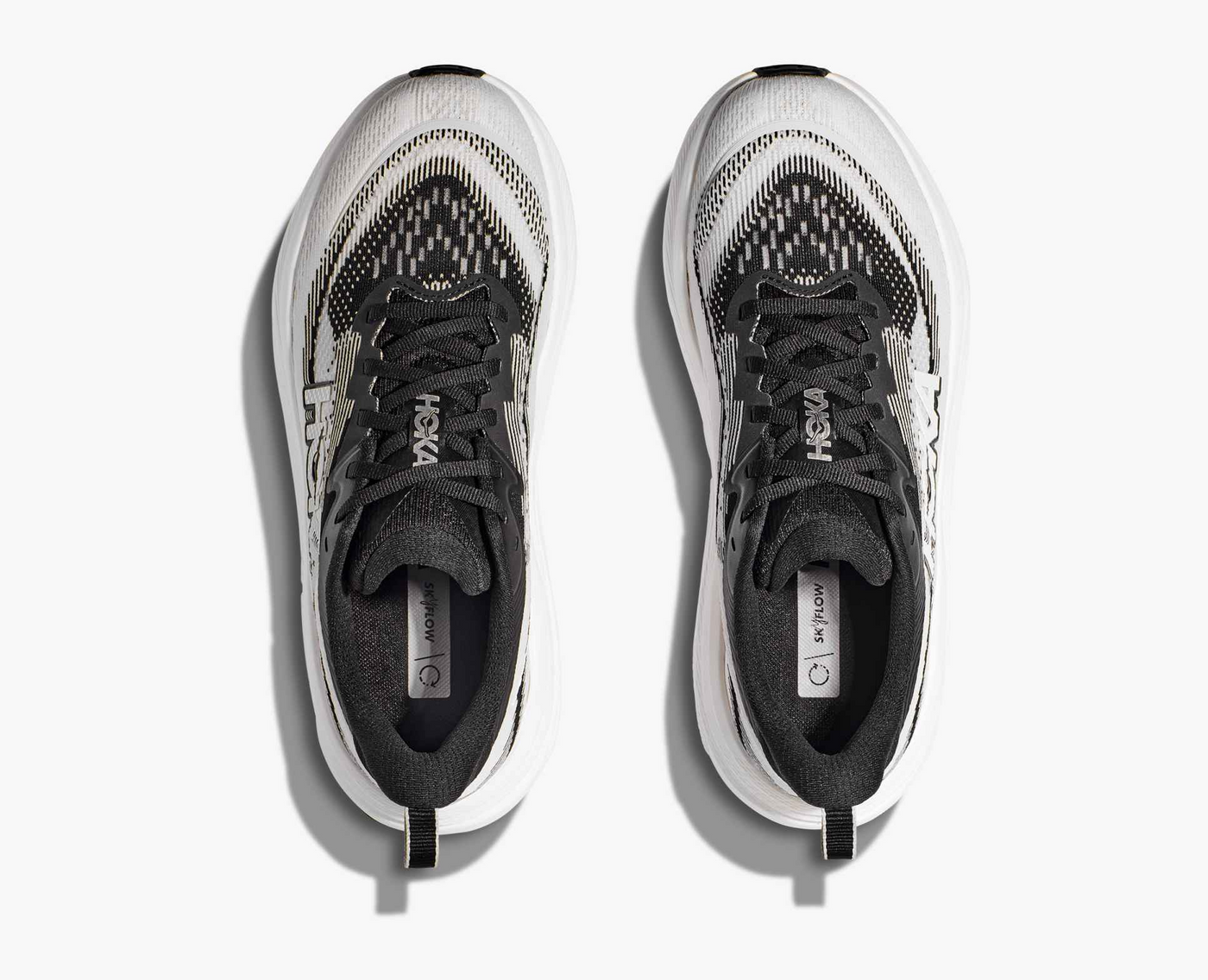 Hoka Skyflow - Black/White