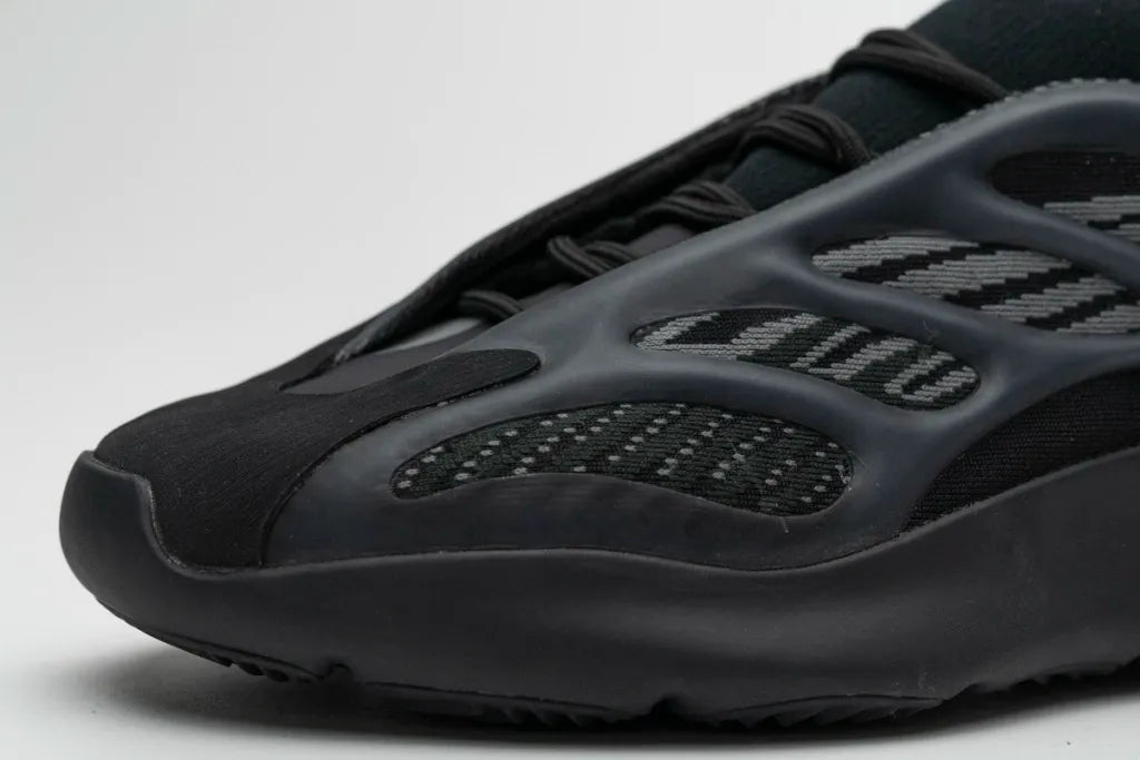 Adidas Yeezy 700 V3 Alvah Real Boost