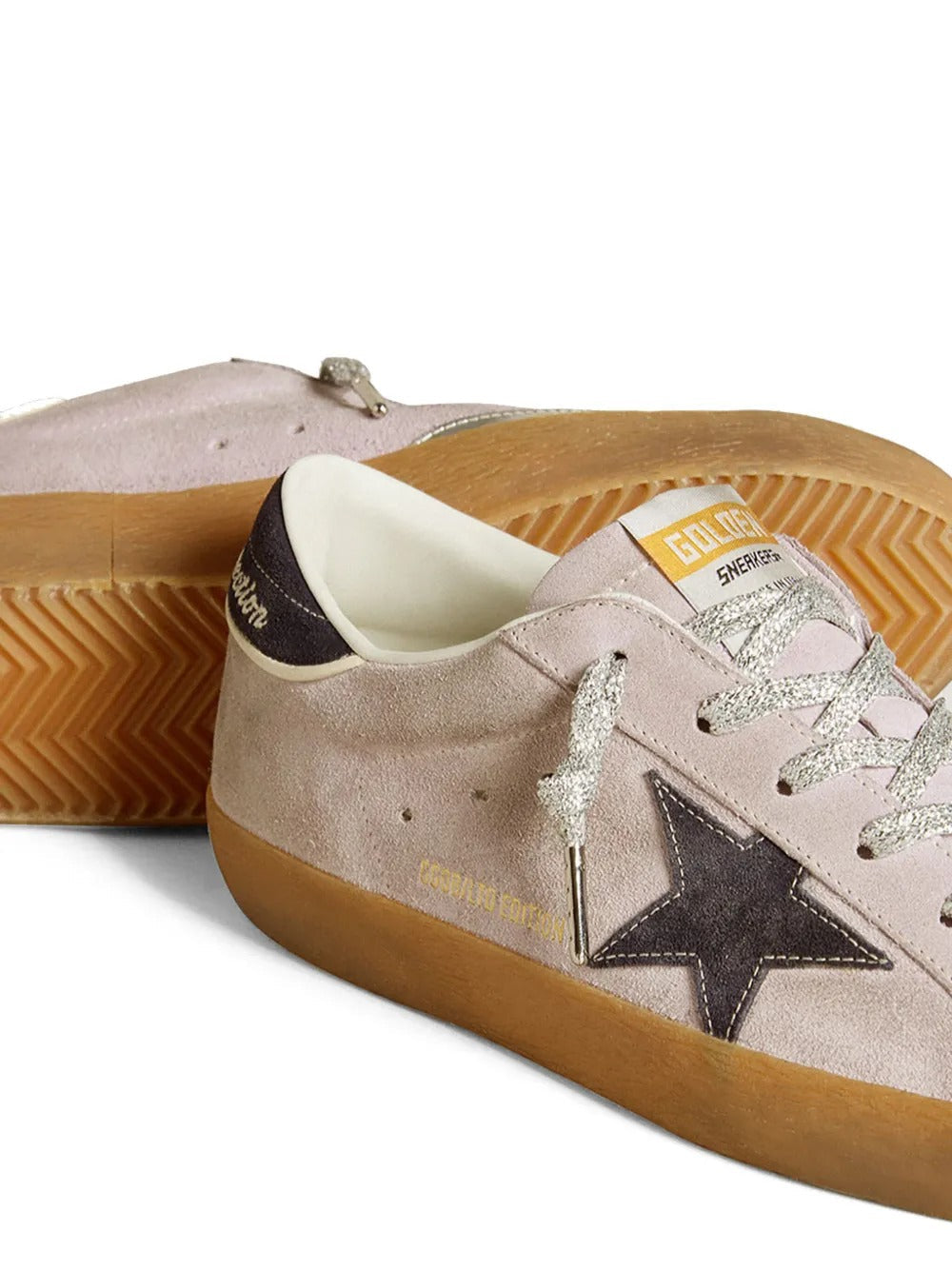 Golden Goose Super-Star Beige Suede Black Star Gum Sole