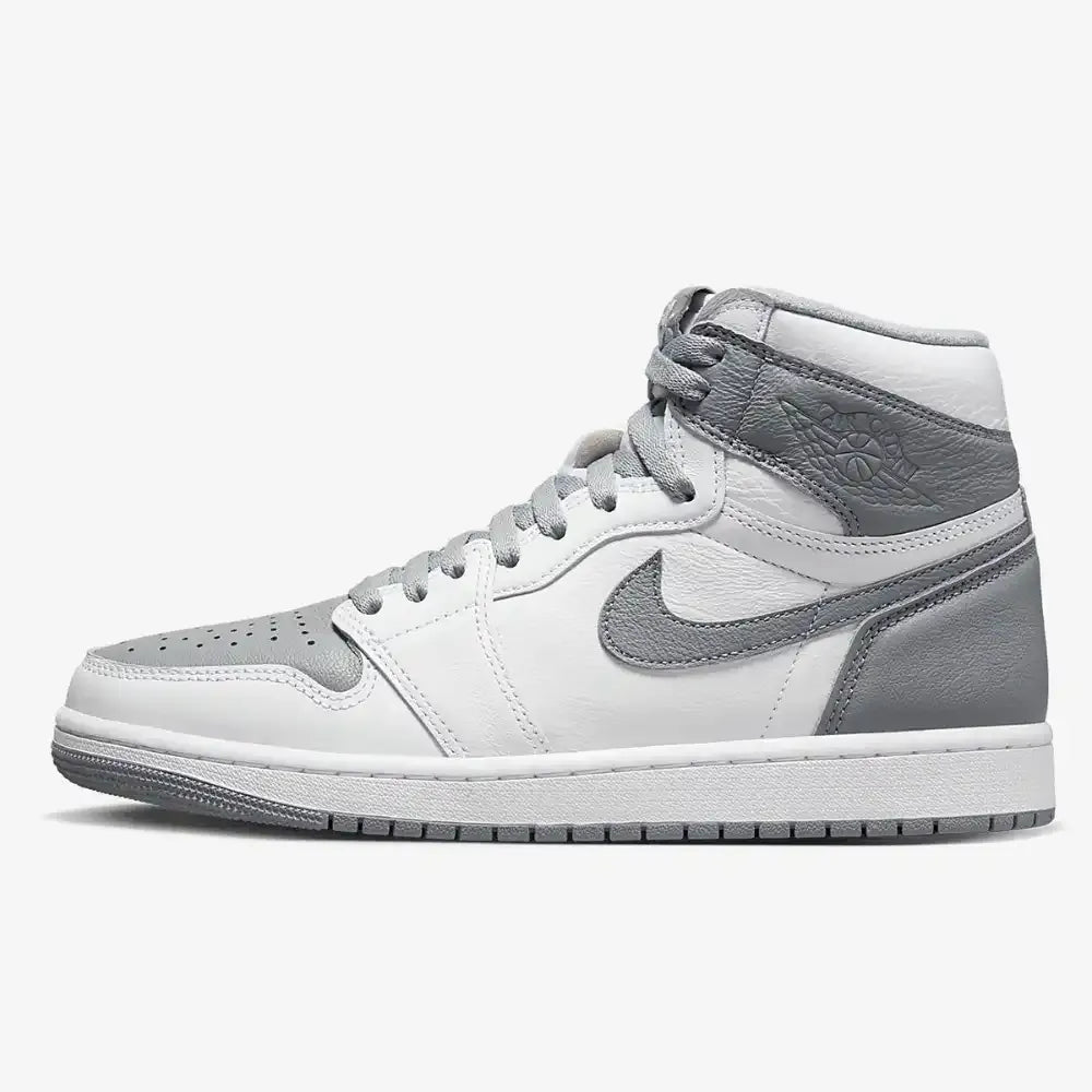 Jordan 1 Retro High OG Stealth