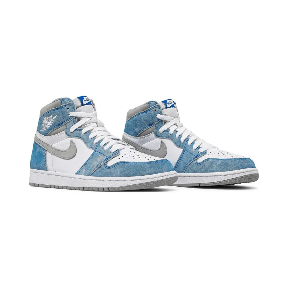 Jordan 1 Retro High Hyper Royal Smoke Grey