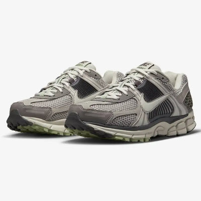 Nike Zoom Vomero 5 Cobblestone and Flat Pewter