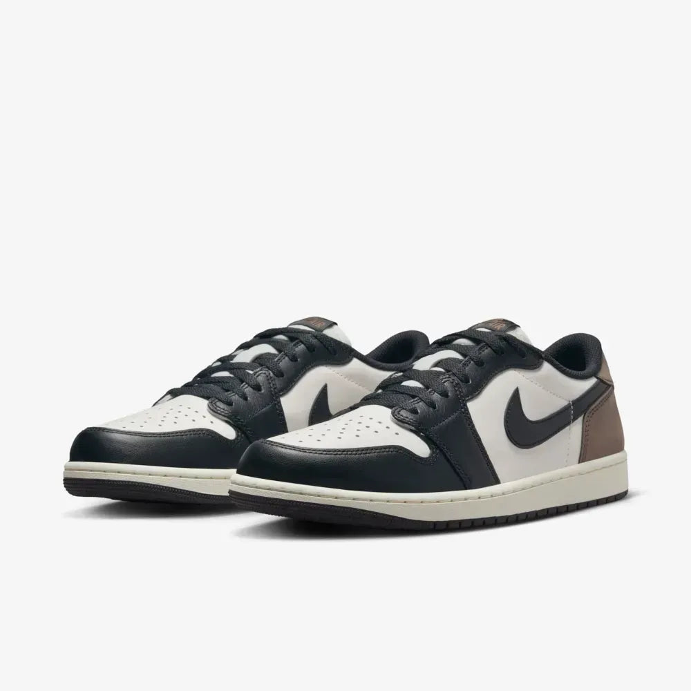 Jordan 1 Retro Low Mocha