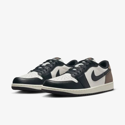 Jordan 1 Retro Low Mocha