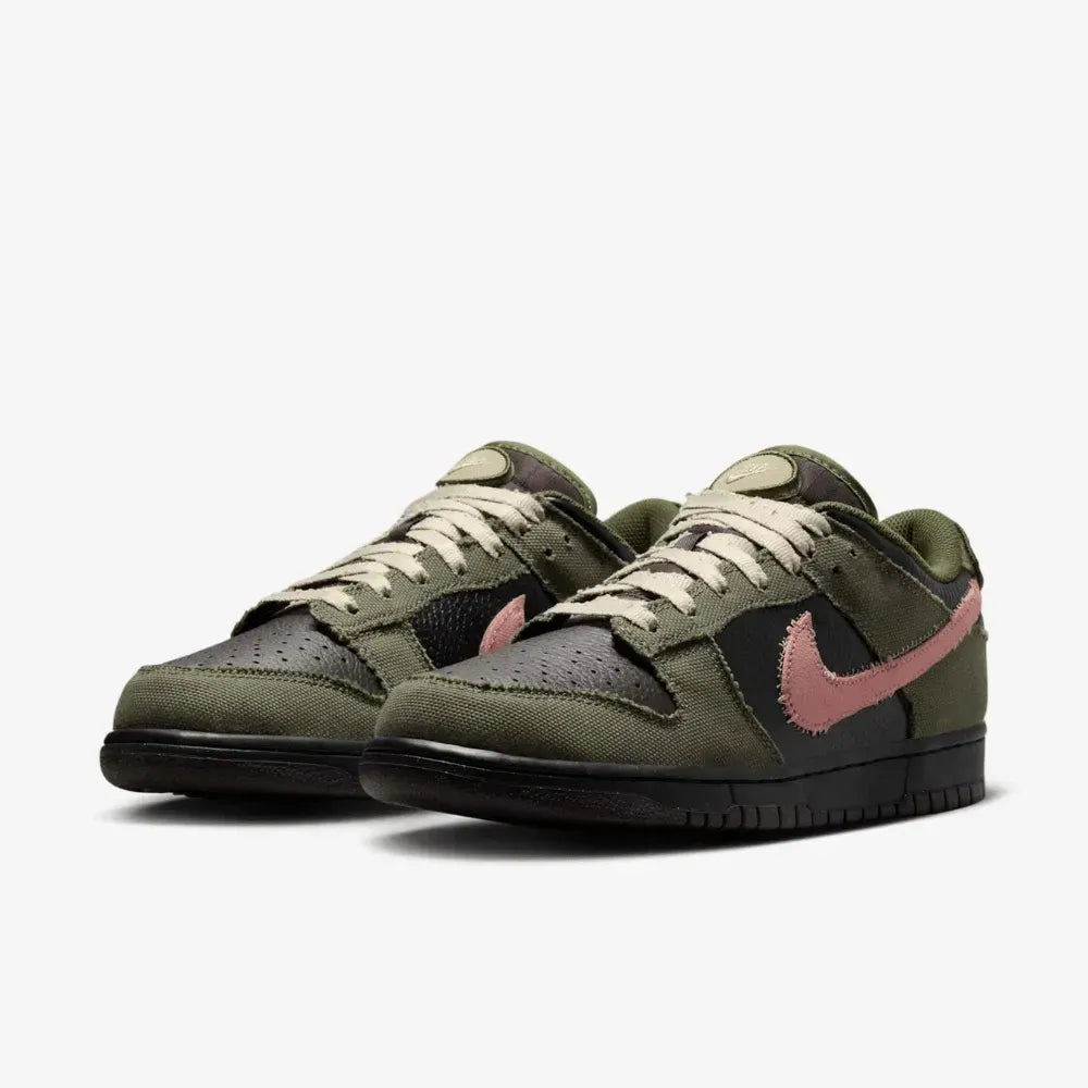 Nike Dunk Low Dunks Not Dead