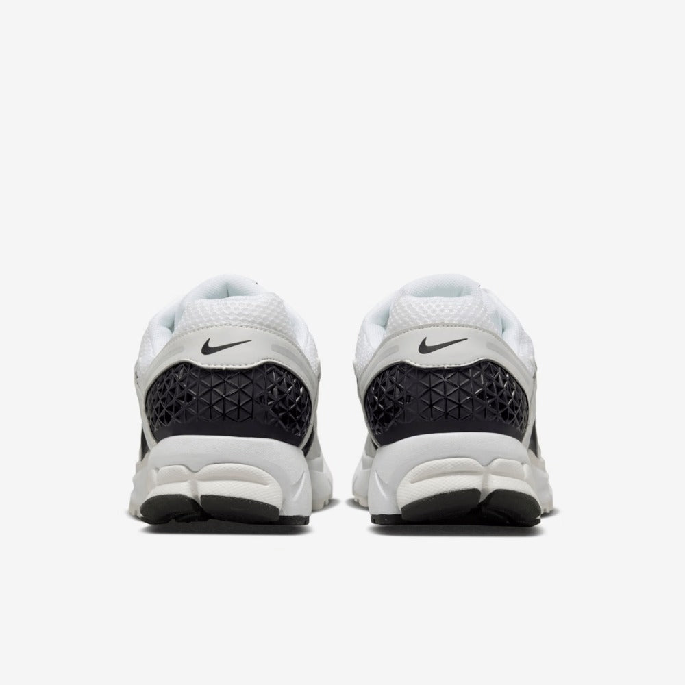 Nike Zoom Vomero 5 Panda