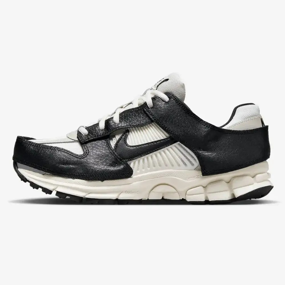 Nike Zoom Vomero 5 Timeless