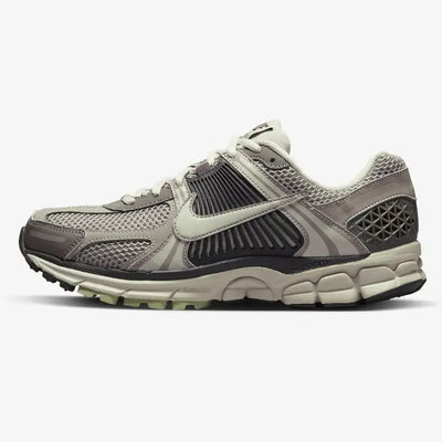 Nike Zoom Vomero 5 Cobblestone and Flat Pewter