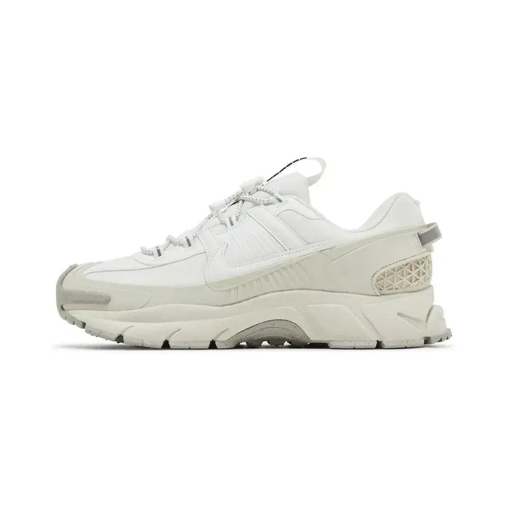 Nike Zoom Vomero 5 Roam Summit White