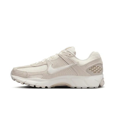 Nike Zoom Vomero 5 Light Orewood Brown