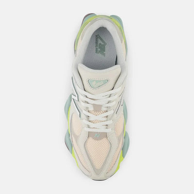New Balance 9060 Moonbeam Vintage Rose Moonrock