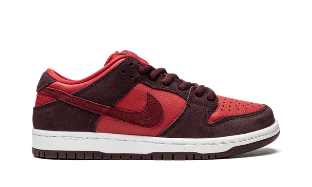 Nike SB Dunk Low Cherry