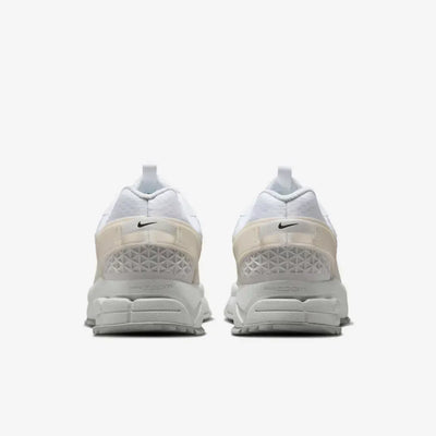 Nike Zoom Vomero Roam White Phantom