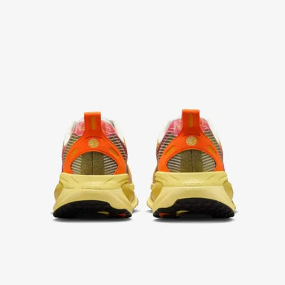 Nike Vomero 18 SE Multi-Colour Vivid Sulphur Dark Sulphur Clear