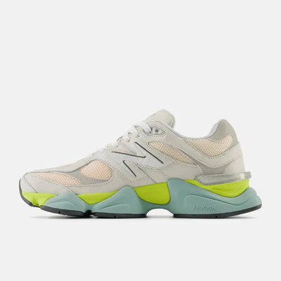 New Balance 9060 Moonbeam Vintage Rose Moonrock