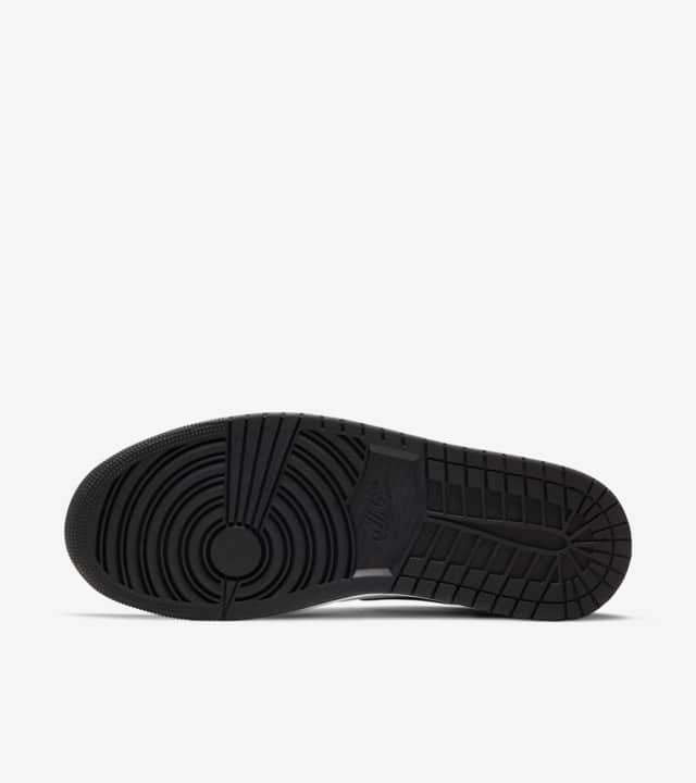 Jordan 1 Mid Carbon Fiber