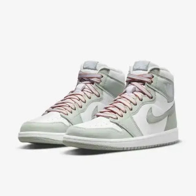 Jordan 1 Retro High OG Seafoam