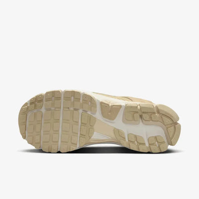 Nike Zoom Vomero 5 Beach Light Khaki